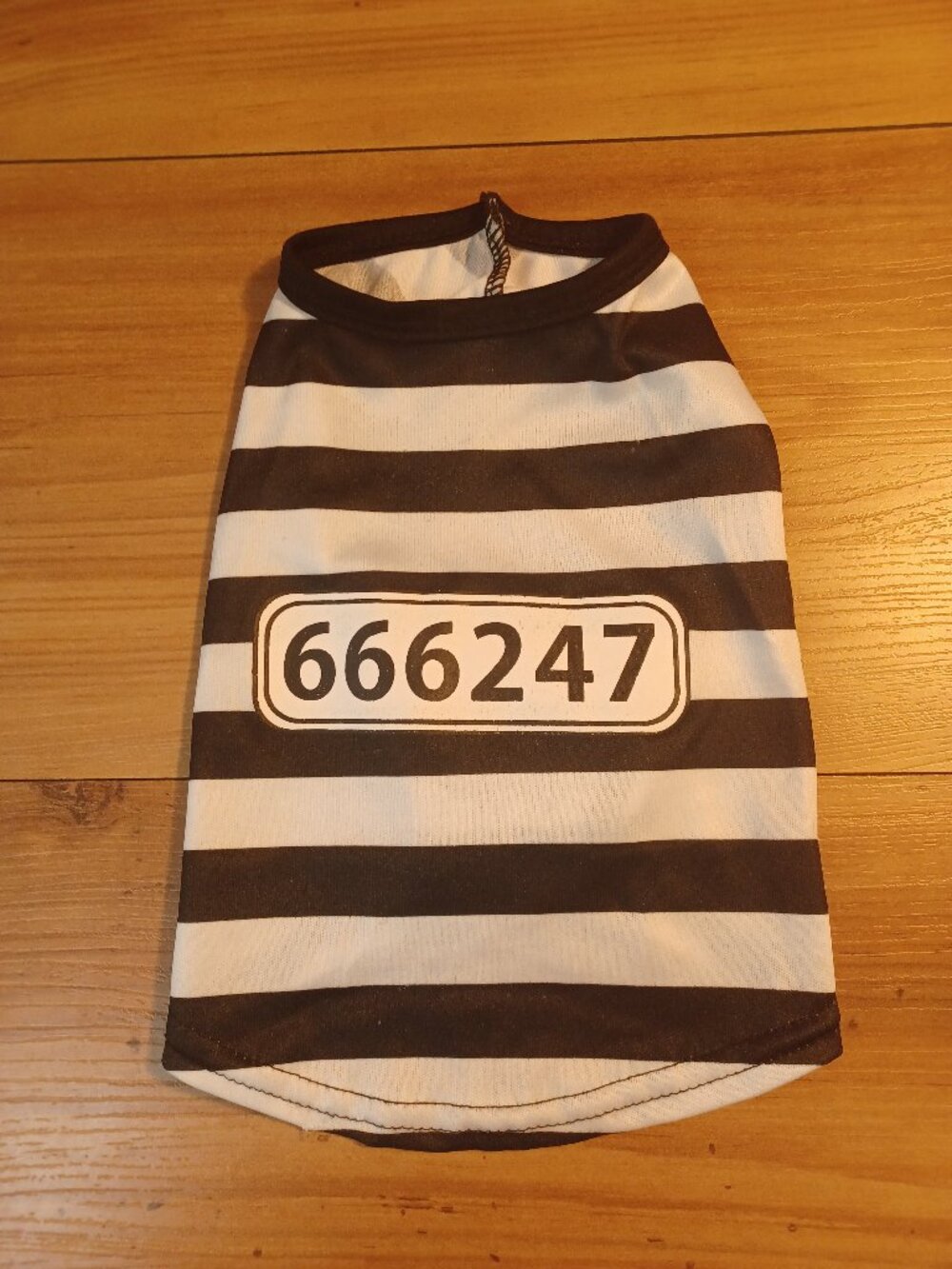 Prisoner Tee Costume Sm/Med Dog department Of Corection Prisoner
